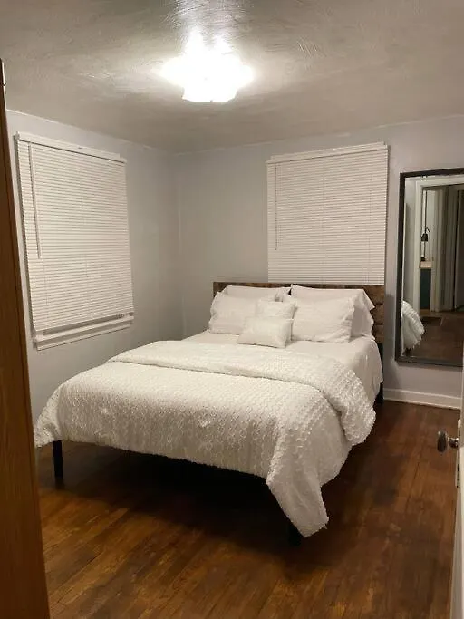 Cozy 4 Bd House In Pitt Vila Pittsburgh Casa de Férias